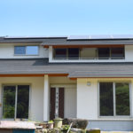 大自然と共に日々を重ねる家