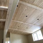 天井板を張り終わりました